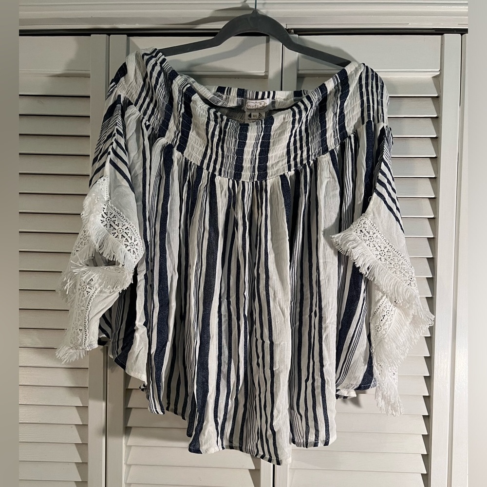 Mudpie Kristin Off Shoulder White & Blue, size- M/L